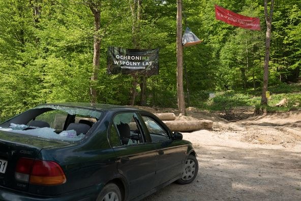 Sprawca ataku na aktywistki, który zniszczył auto, został zatrzymany /Inicjatywa Dzikie Karpaty
