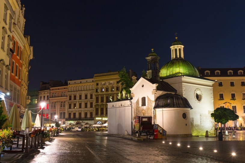 Sprawdź, gdzie w Krakowie działają najstarsze restauracje /123RF/PICSEL