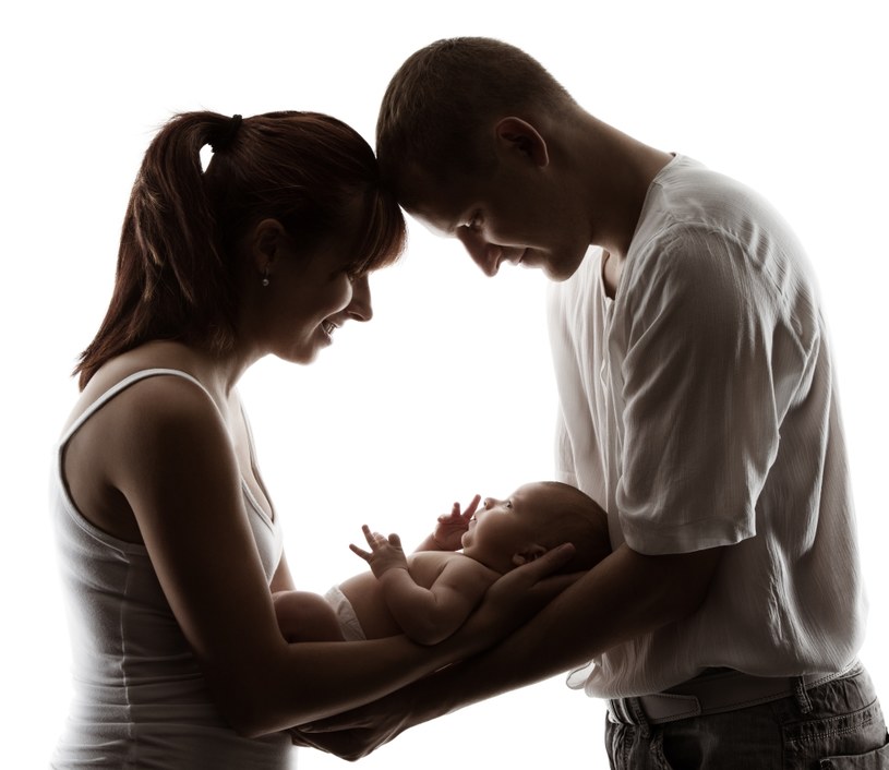 Sprawdź, jakie korzyści niosą nowe zasady urlopów macierzyńskich? /123RF/PICSEL