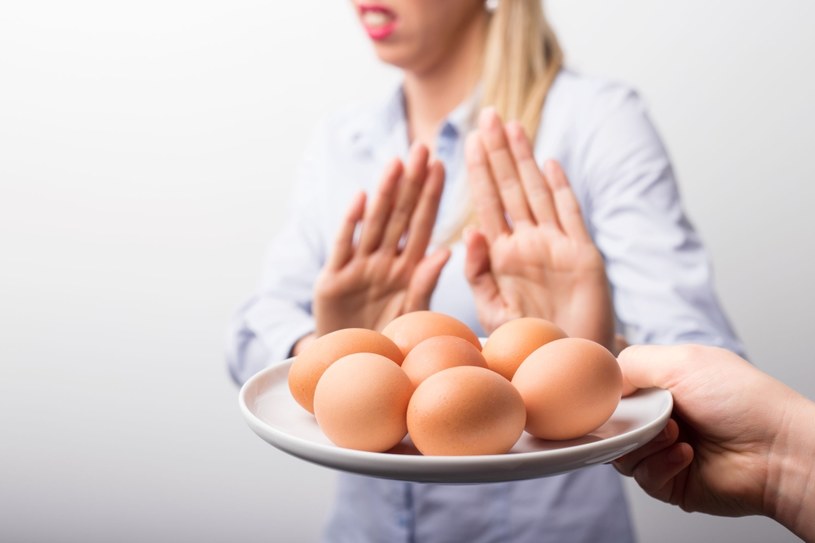 Sprawdź, kto nie powinien zjeść jajka w święta /123RF/PICSEL