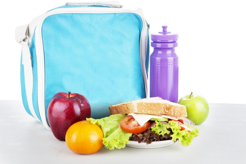 Sprawdź, w co najpraktyczniej zapakować jedzenie i picie do szkoły /123RF/PICSEL