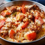 Sprawdziłam resztki w lodówce. Tak powstała przepyszna zapiekanka z tego, co pod ręką