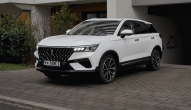 Sprawdziłem Bestune T77. Nie wszystko złoto, co jest z Chin