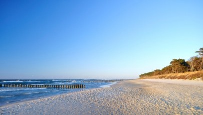 Sprzątanie plaż i koncert Oskara Cymsa – Czysty Bałtyk w Świnoujściu