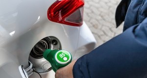 ​Sprzedawali paliwo za pół ceny. Odniosą sukces w wyborach?