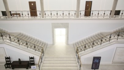 Sprzedawali w Sejmie alkohol, choć nie mieli koncesji. Kancelaria zawiadamia prokuraturę