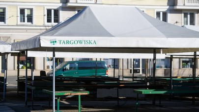 Sprzedawcy załamani decyzją o zamknięciu targowisk. "Nam nikt kredytów nie da"