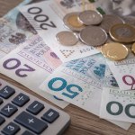 Sprzedaż auta po leasingu. Ministerstwo tłumaczy, co ze składką zdrowotną