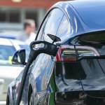 Sprzedaż elektryków wystrzeliła. Tak kierowcy uciekają przed drogim paliwem