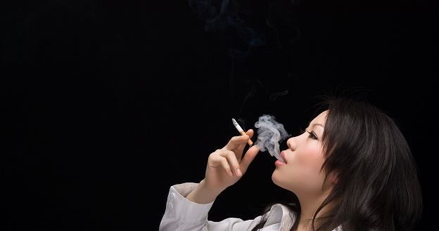 Sprzedaż papierosów w Chinach spadła po podwyżce podatków /&copy;123RF/PICSEL