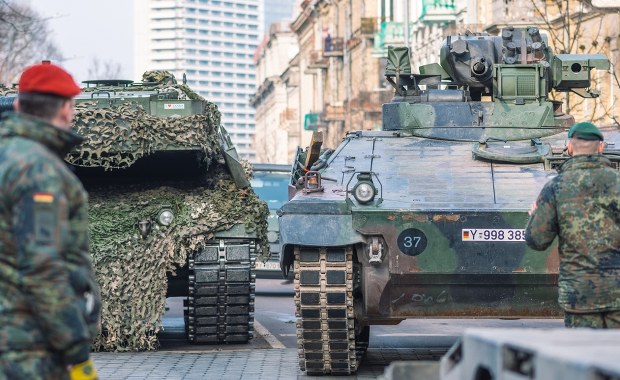 Sprzęt wojskowy jako reparacje? Niemiecki dyplomata z propozycją