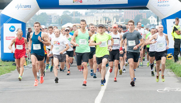 Sprzęt został ufundowany m.in. dzięki uczestnikom 8. Biegu Charytatywnego Fundacji Tesco /Materiały prasowe