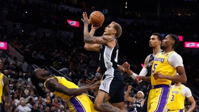 Spurs nareszcie przerwali złą passę. „Sochan wykonał świetną pracę”