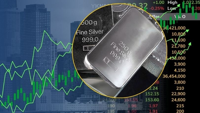 Srebro bije kolejne rekordy. Co napędza nową falę wzrostów cen metalu szlachetnego? /Shutterstock