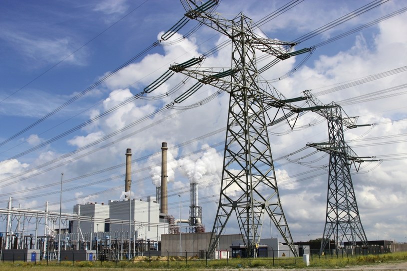 Średnia cena energii elektrycznej wyniesie we wtorek w Estonii nieco poniżej 150 euro za megawatogodzinę. Jeszcze w weekend stawki te były o połowę niższe /123RF/PICSEL