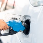 Średnia ogólnopolska cena benzyny Pb98 przekroczyła poziom 8 zł za litr
