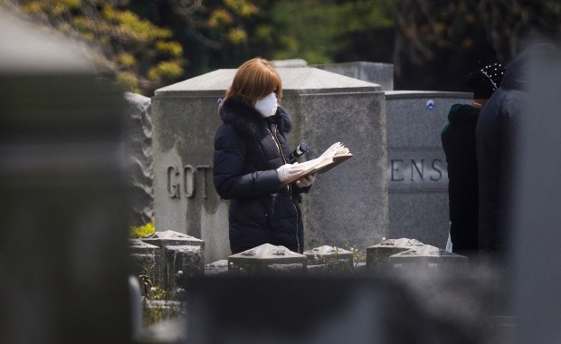 Średnio 2 tysiące ofiar dziennie: W Stanach Zjednoczonych zmarło już ponad 80 tysięcy zakażonych koronawirusem
