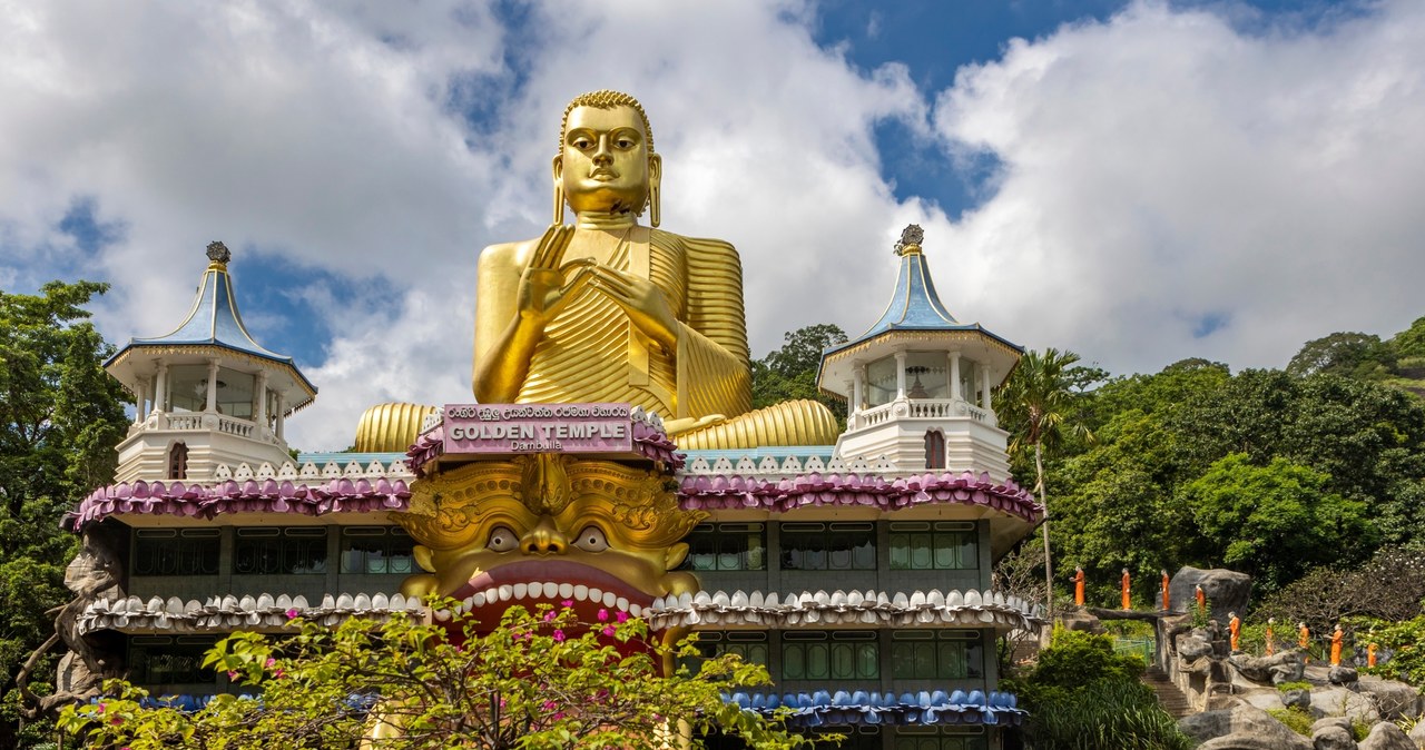 Sri Lanka i złota świątynia Dambulla. /123RF/PICSEL