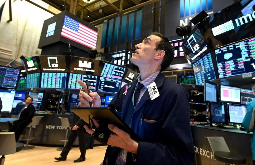 Środowe notowania na Wall Street zakończyły się prawie 2-procentowym wzrostem indeksów /AFP