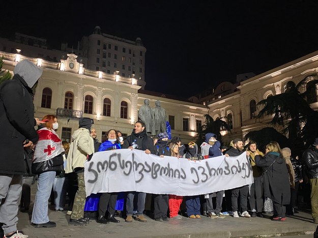 Środowy protest w Tbilisi /Mateusz Chłystun /RMF FM