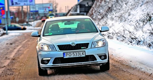 Sroga zima nie robi większego wrażenia na Skodzie. Samochód nie sprawia najmniejszych problemów. /Motor