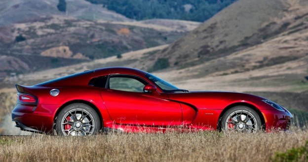 SRT Viper (2013) /Chrysler