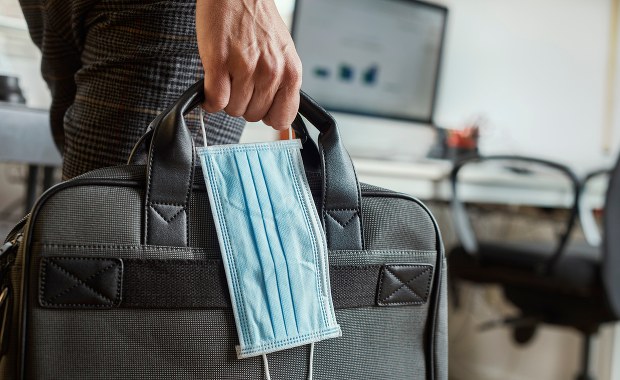 Stabilne zatrudnienie mimo kryzysu w pandemii. Przybyło zatrudnionych na czas nieokreślony