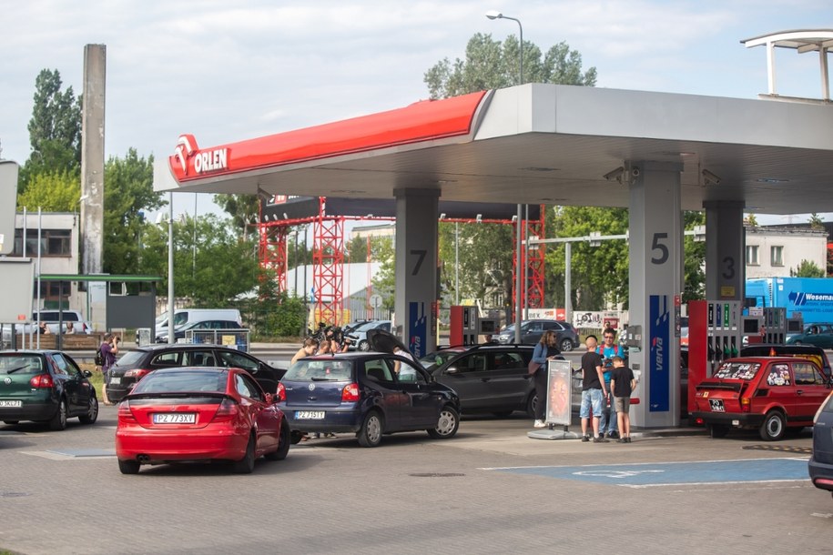 Stacja benzynowa /Shutterstock