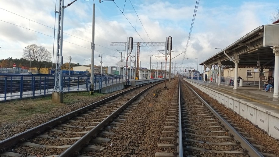Stacja kolejowa w Rzepinie /Beniamin Piłat /RMF FM