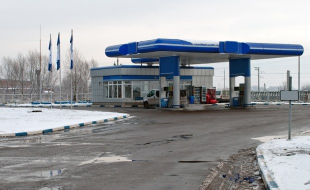 Stacja paliw zamieniła się w porodówkę. Mama i córka czują się dobrze