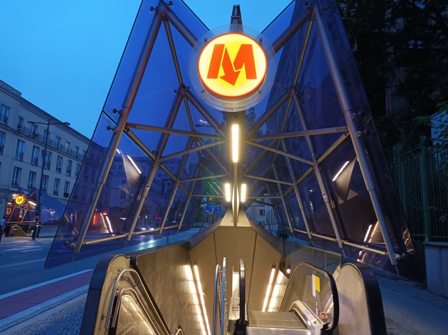 Stacja warszawskiego metra /RMF FM