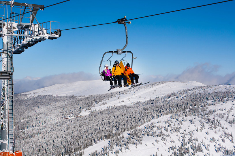 Stacje narciarskie drżą na myśl o podwyżce cen prądu. Tak drogo jeszcze nie było? /123RF/PICSEL