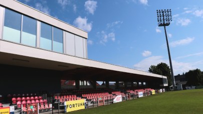 Stadion Miejski w Niepołomicach (Stadion Puszczy) /Józef Polewka /RMF FM