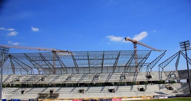 Stadion w Zabrzu w trakcie budowy /