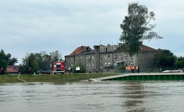 ​Stan alarmowy na Odrze w 21 miejscach. Na falę czekają Słubice i Kostrzyn