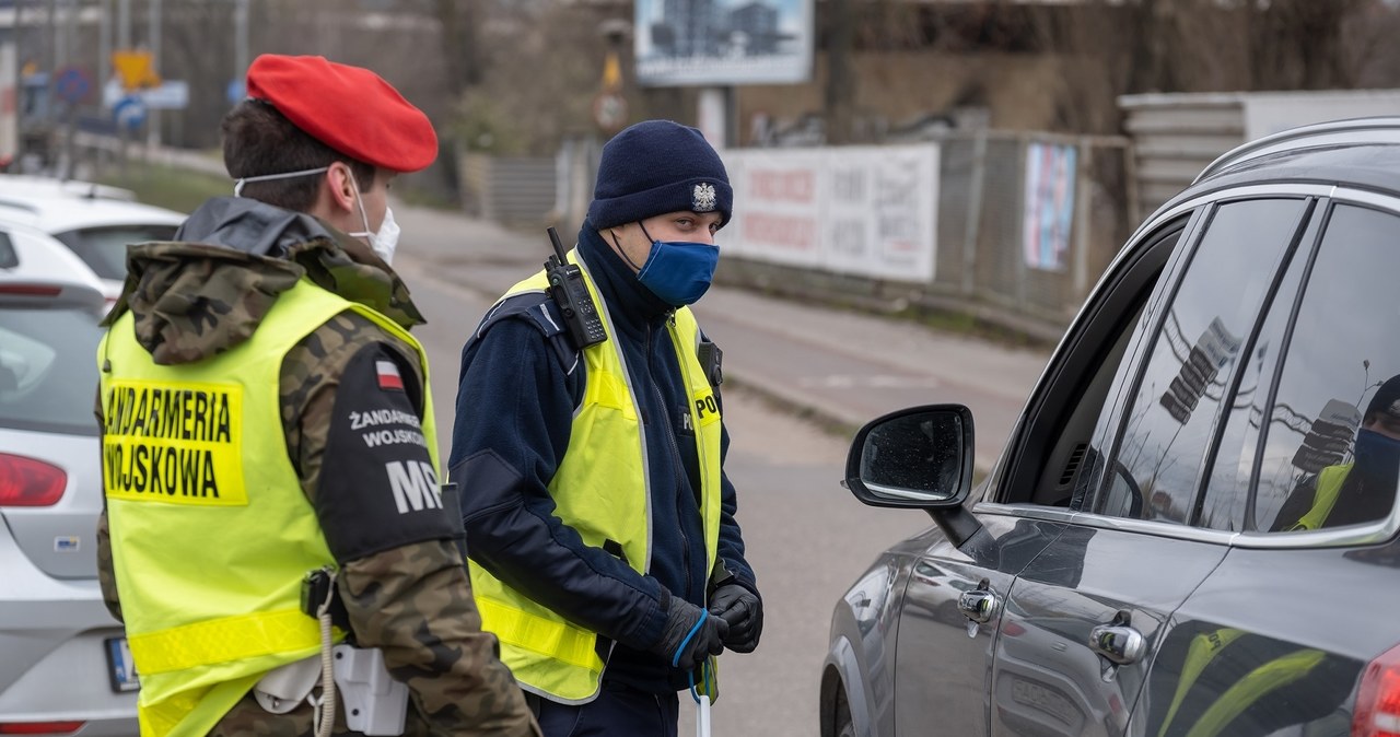 Stan klęski żywiołowej. Czy wojsko może zarekwirować mi auto? /Dariusz Gorajski / FORUM /Agencja FORUM