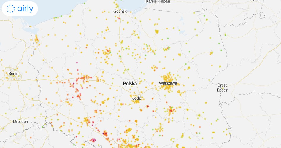 stan powietrza w środę 2 grudnia o godz. 16, dane z AIRLY /