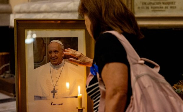 Stan zdrowia papieża Franciszka. "Nadzieja wbrew nadziei"