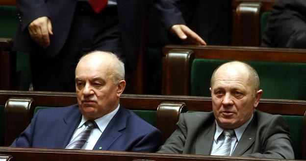 Stanisław Kalemba (L) i Marek Sawicki (P) - poprzedni o obecny minister zdroiwia /PAP