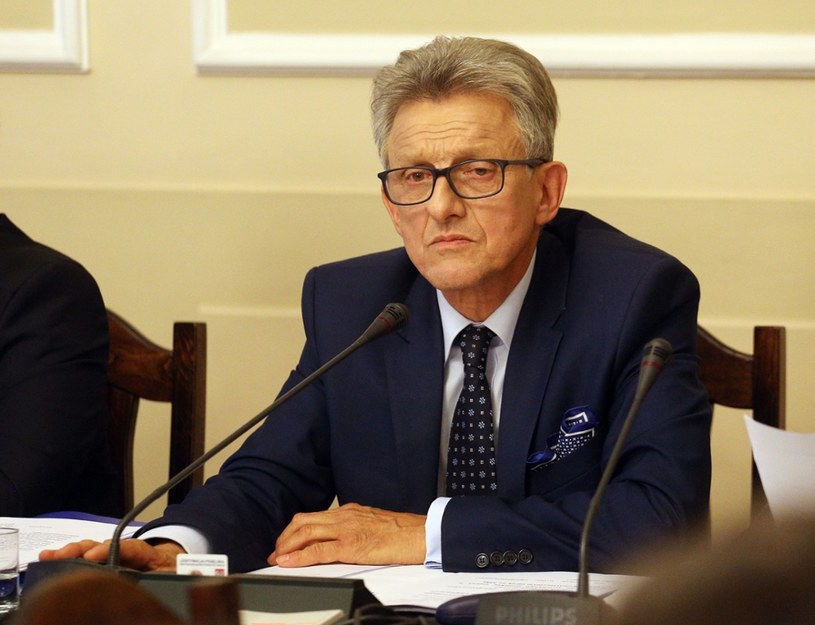 Stanisław Piotrowicz: "Spadła kolejna kurtyna odsłaniająca prawdziwe oblicze TK" /Mariusz Grzelak /Reporter