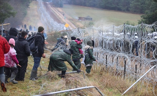 Stanisław Żaryn: Migranci otrzymują instrukcje, jak wykorzystywać dzieci do prób forsowania granicy