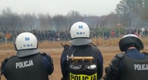 Stanisław Żaryn: Na granicy puszczane są komunikaty do migrantów 