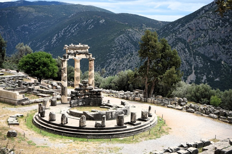 Stanowisko archeologiczne Delfy /Shutterstock