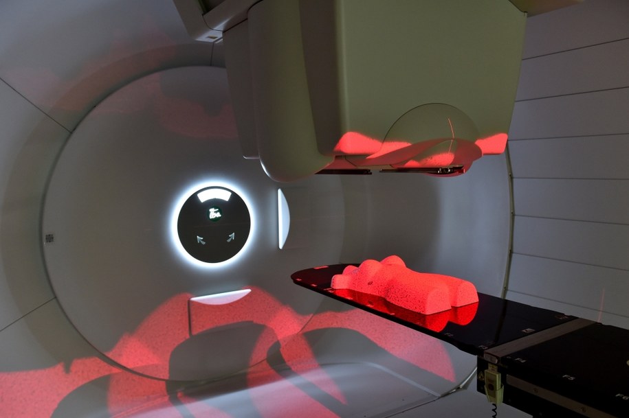 Stanowisko terapeutyczne Gantry w Centrum Cyklotronowym Bronowice /Jacek Bednarczyk /PAP
