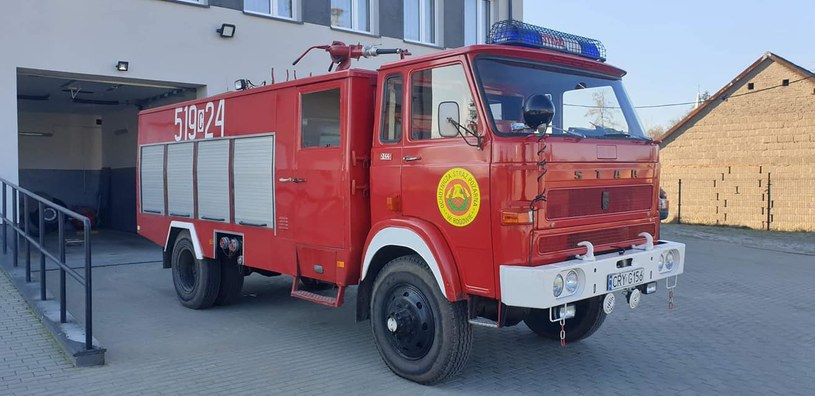 Star 244 z 1976 roku dzielnie służył strażakom-ochotnikom i mieszkańcom Rogowa. Teraz pomoże w ukraińskiemu społeczeństwu /Ochotnicza Straż Pożarna w Rogowie /Informacja prasowa