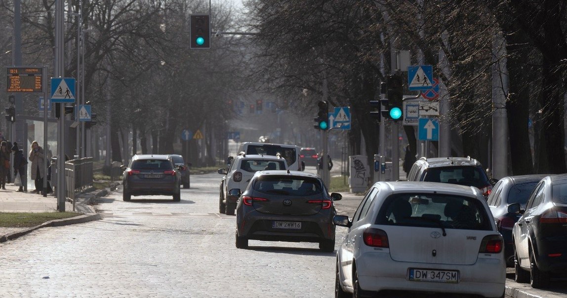 Starą kostkę zastąpi nawierzchnia bitumiczna / Fot.ZDiUM /materiały prasowe