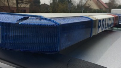 Starachowice: Napadli na 30-latka, grozili mu bronią. Jedna osoba zatrzymana