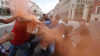 Starcia na demonstracji aktywistów gejowskich. Są zatrzymani