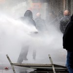 Starcia w Brukseli, policja użyła armatek wodnych