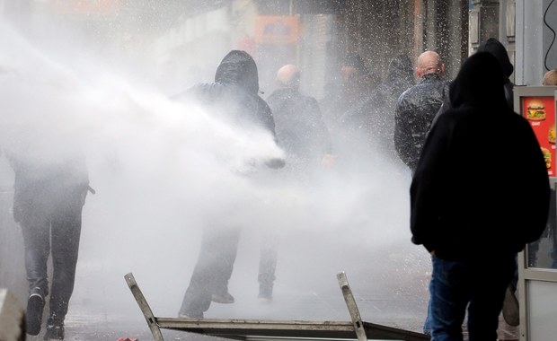 Starcia w Brukseli, policja użyła armatek wodnych